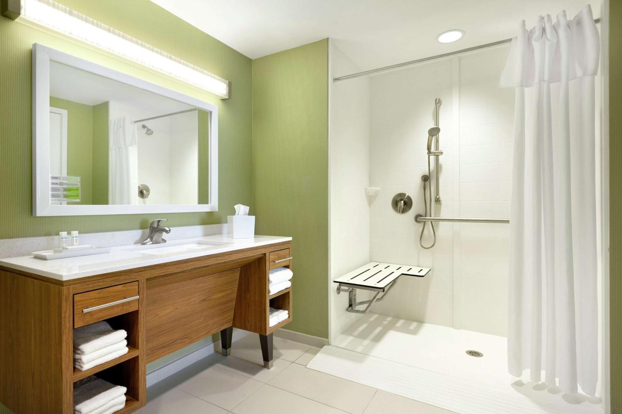 Home2 Suites By Hilton Saratoga Malta Extérieur photo