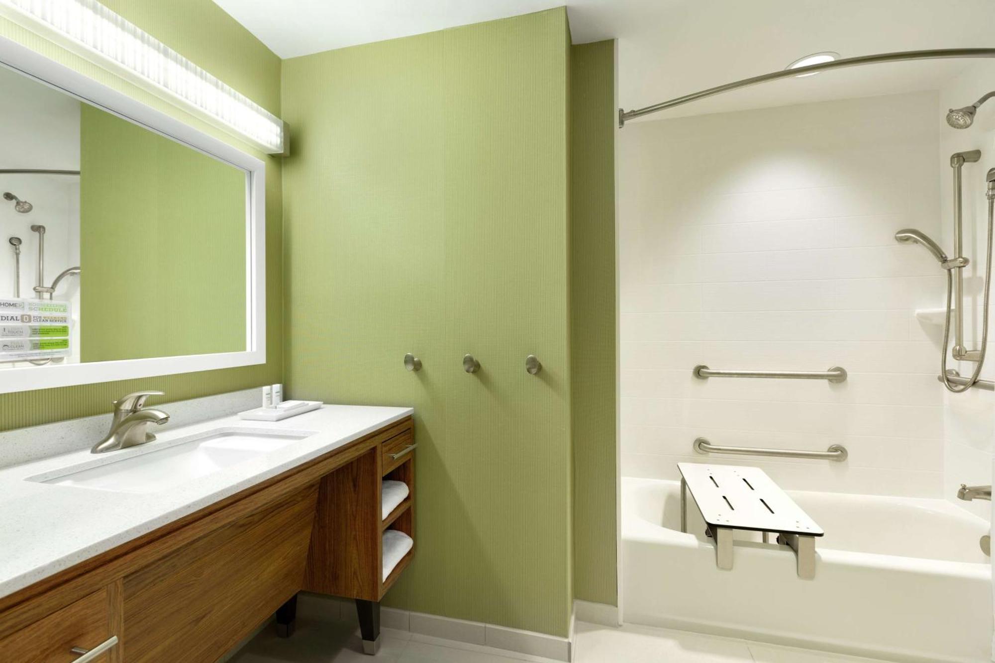 Home2 Suites By Hilton Saratoga Malta Extérieur photo